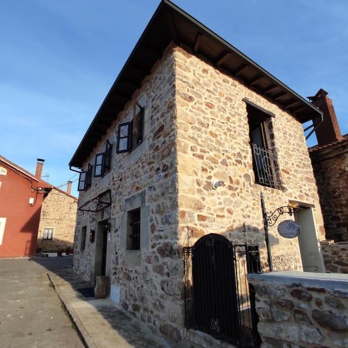 La Casa De La Tina Villa Porquera de Santullan Exteriör bild